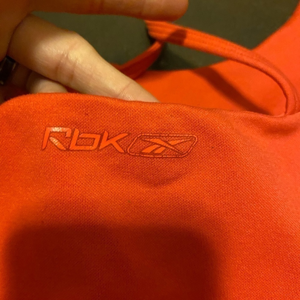 Reebok, Size M, breathable tank top, nice print design. Awesome vivid color. - Picture 9 of 13